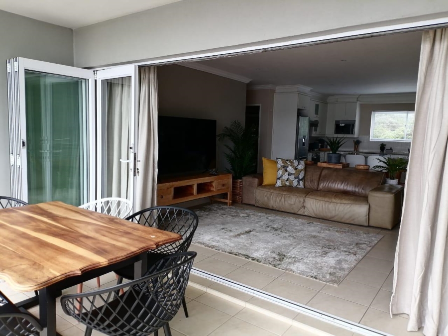 2 Bedroom Property for Sale in Marina Martinique Eastern Cape